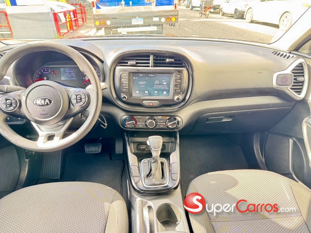 2020 Kia Soul — foto 9 / 10
