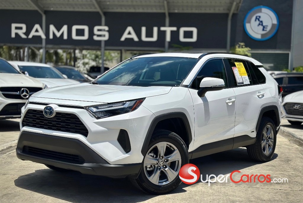 2023 Toyota RAV4 XLE Hybrid