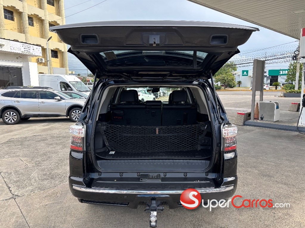 2021 Toyota 4 Runner Limited — foto 5 / 11