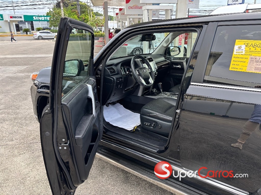 2021 Toyota 4 Runner Limited — foto 6 / 11
