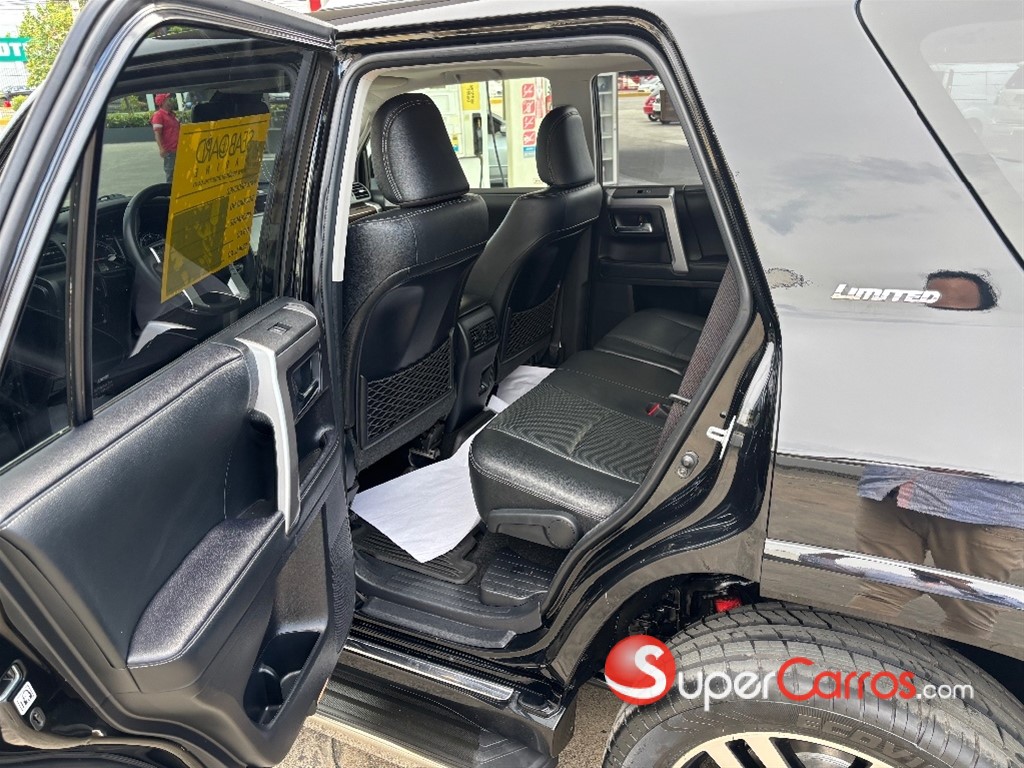 2021 Toyota 4 Runner Limited — foto 8 / 11