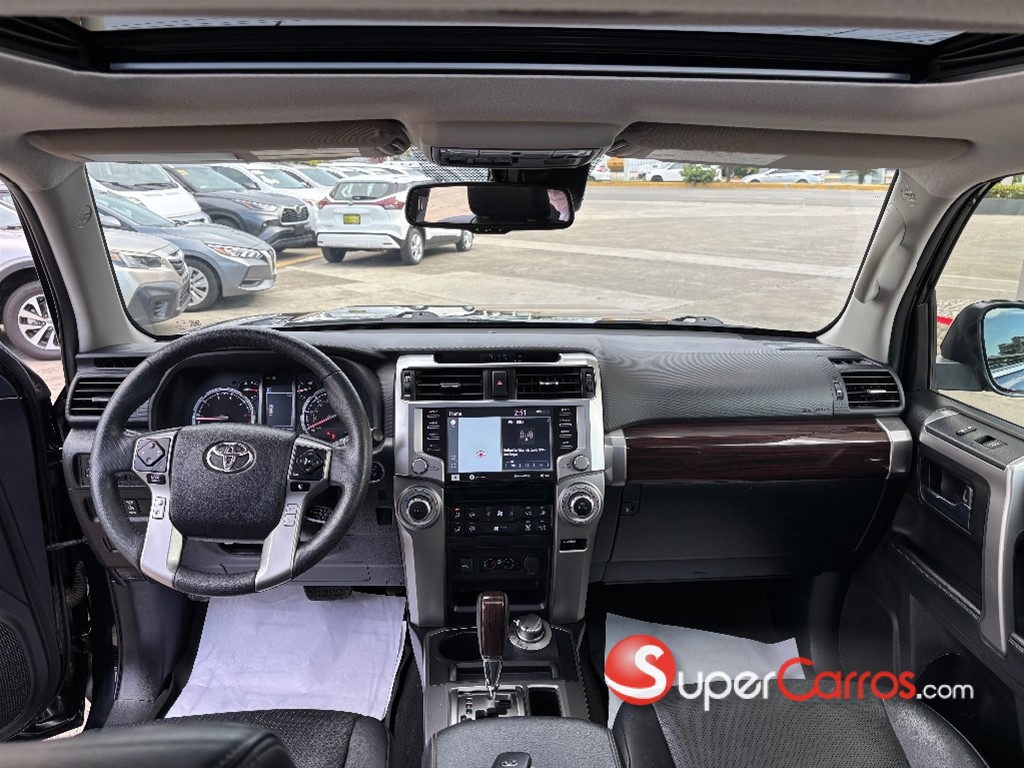 2021 Toyota 4 Runner Limited — foto 10 / 11