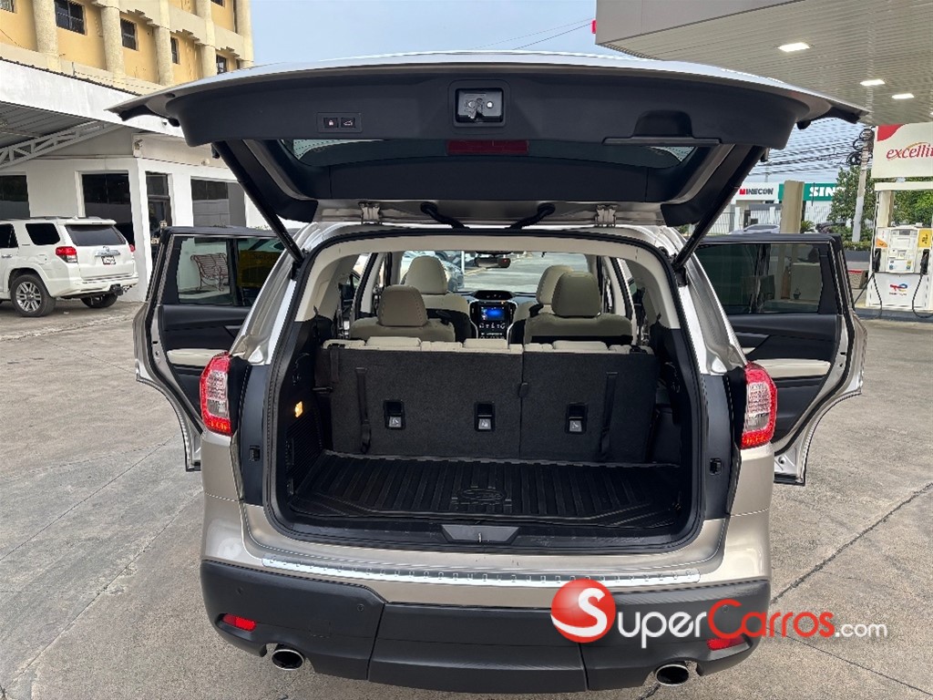 2020 Subaru Ascent — foto 9 / 11