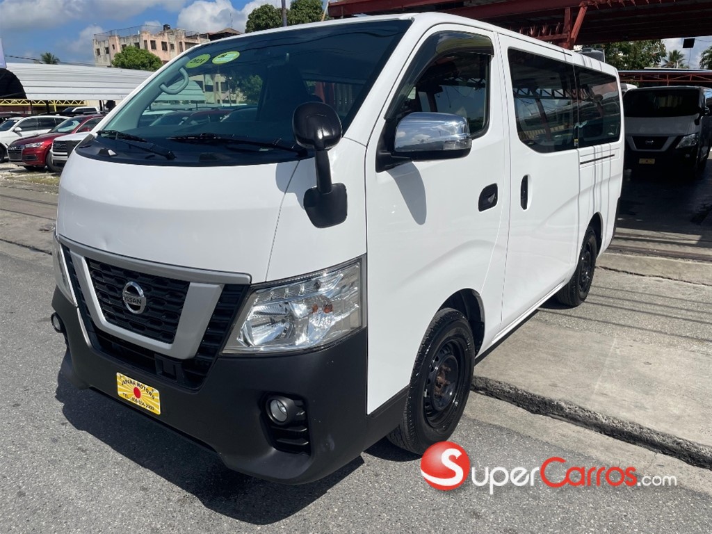 2021 Nissan Caravan — foto 2 / 11