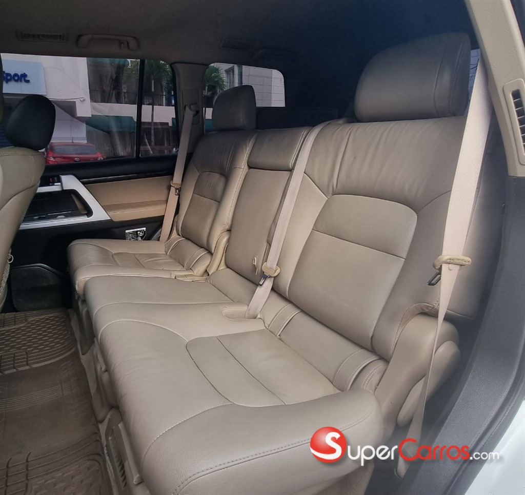 2008 Toyota Land Cruiser — foto 6 / 10