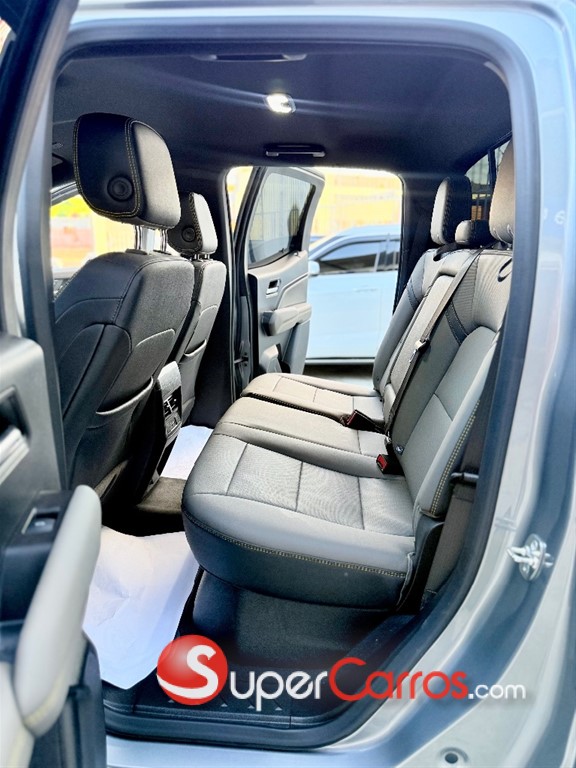 2024 Chevrolet Colorado ZR2 — foto 9 / 12