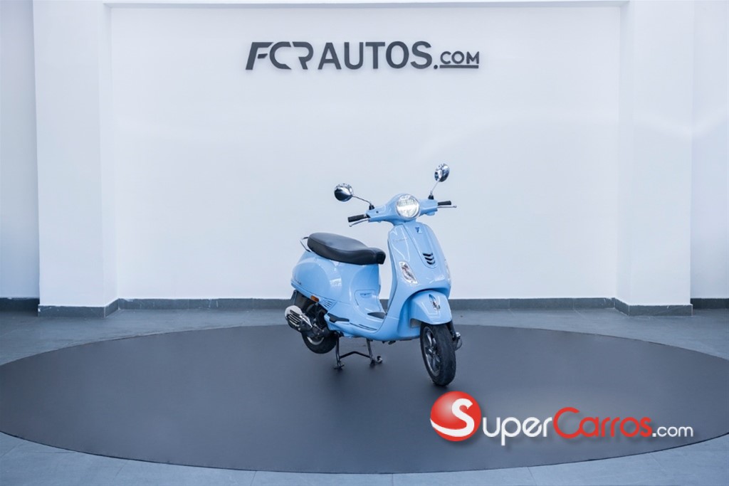 2025 Vespa VXL