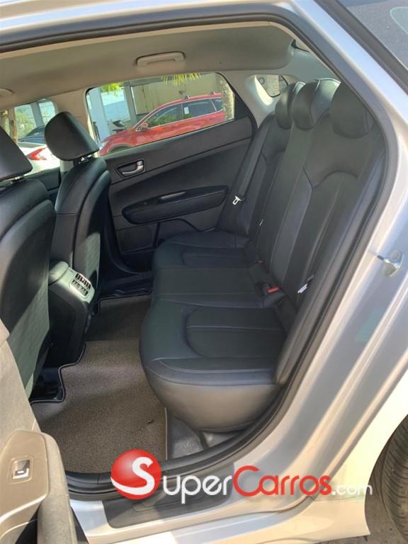 2022 Kia K-5 — foto 4 / 7