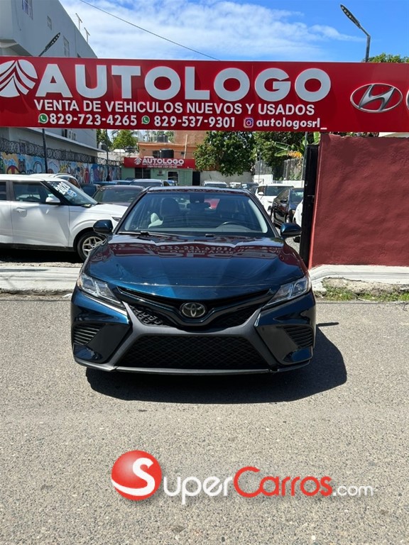 2020 Toyota Camry SE — foto 9 / 9