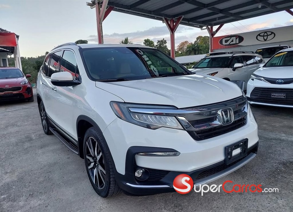 2019 Honda Pilot Touring — foto 9 / 10