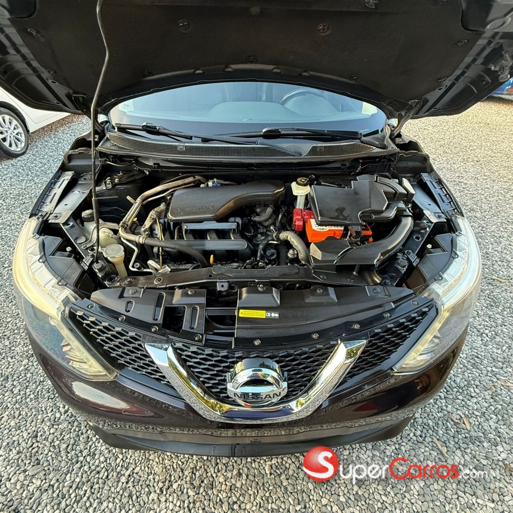 2017 Nissan Qashqai Exclusive — foto 10 / 12