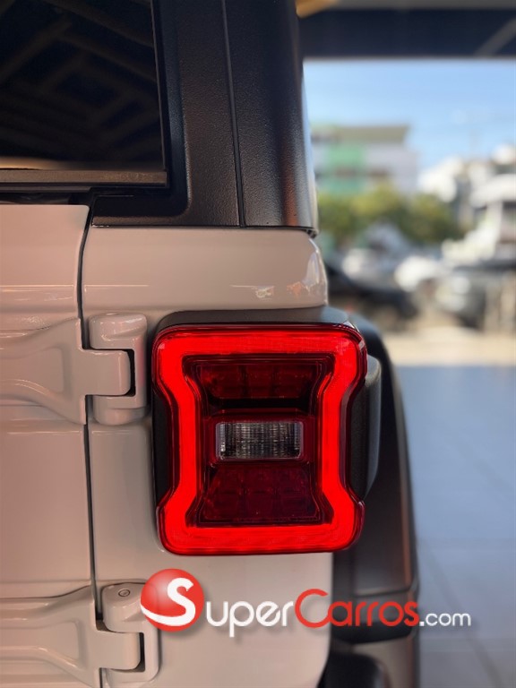 2023 Jeep Wrangler Rubicon — foto 9 / 12