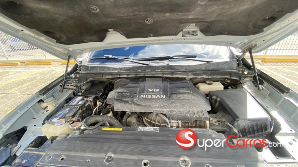 2019 Nissan TITAN — foto 7 / 12