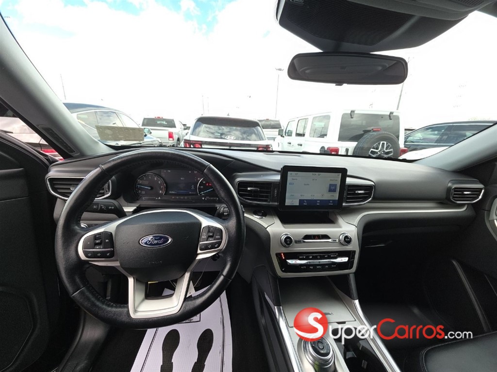 2023 Ford Explorer XLT 4WD — foto 8 / 9