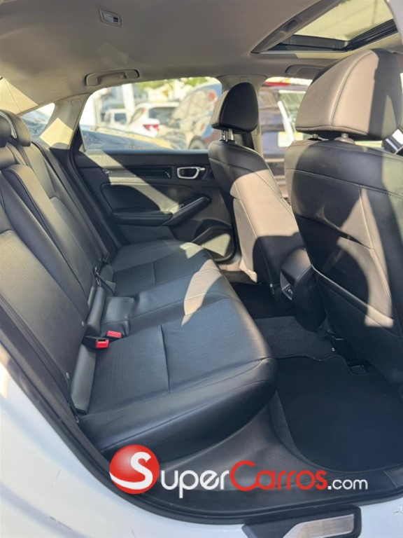 2022 Honda Civic Touring — foto 3 / 8