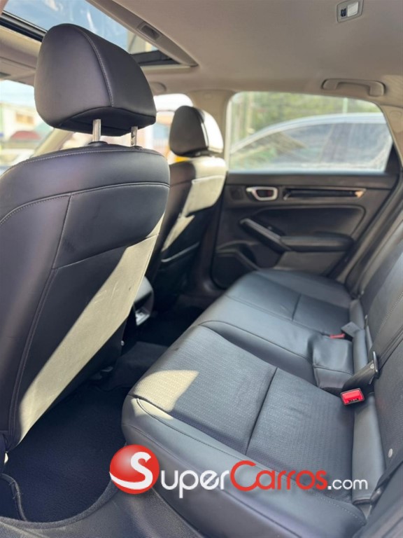 2022 Honda Civic Touring — foto 4 / 8