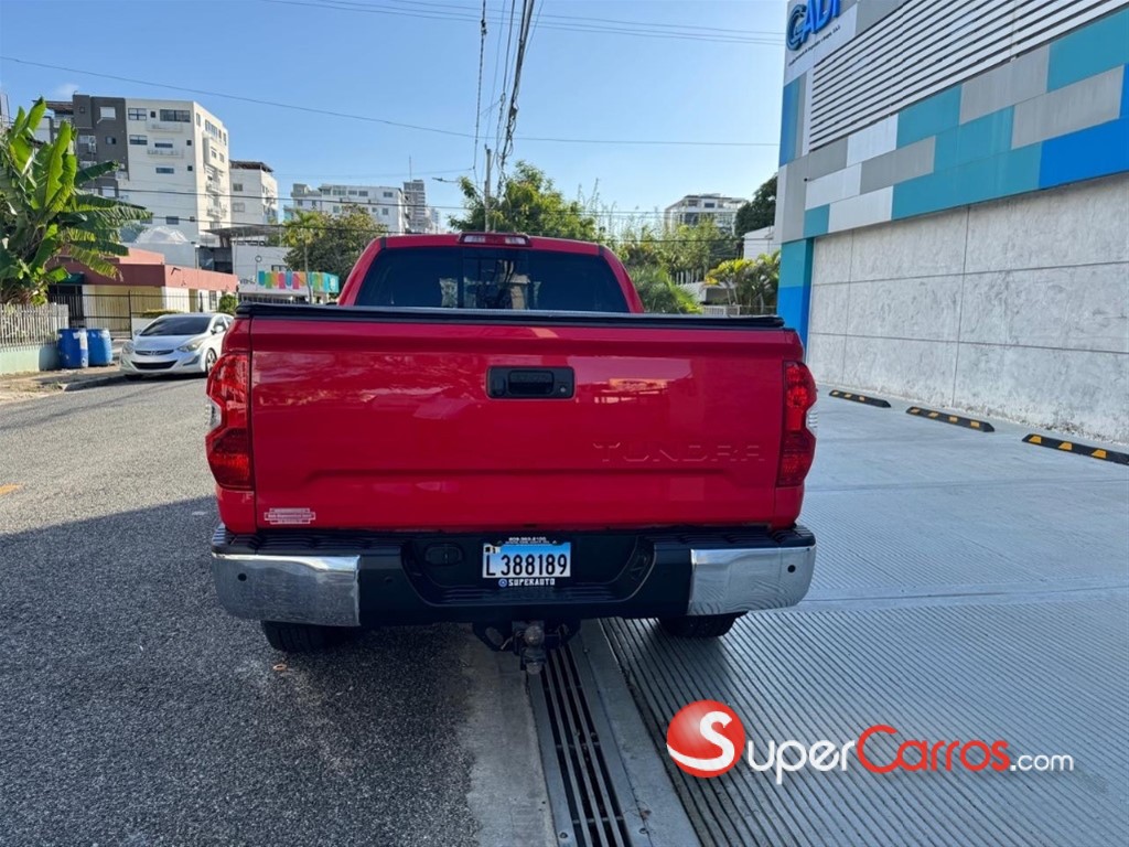2014 Toyota Tundra SR5 — foto 3 / 10
