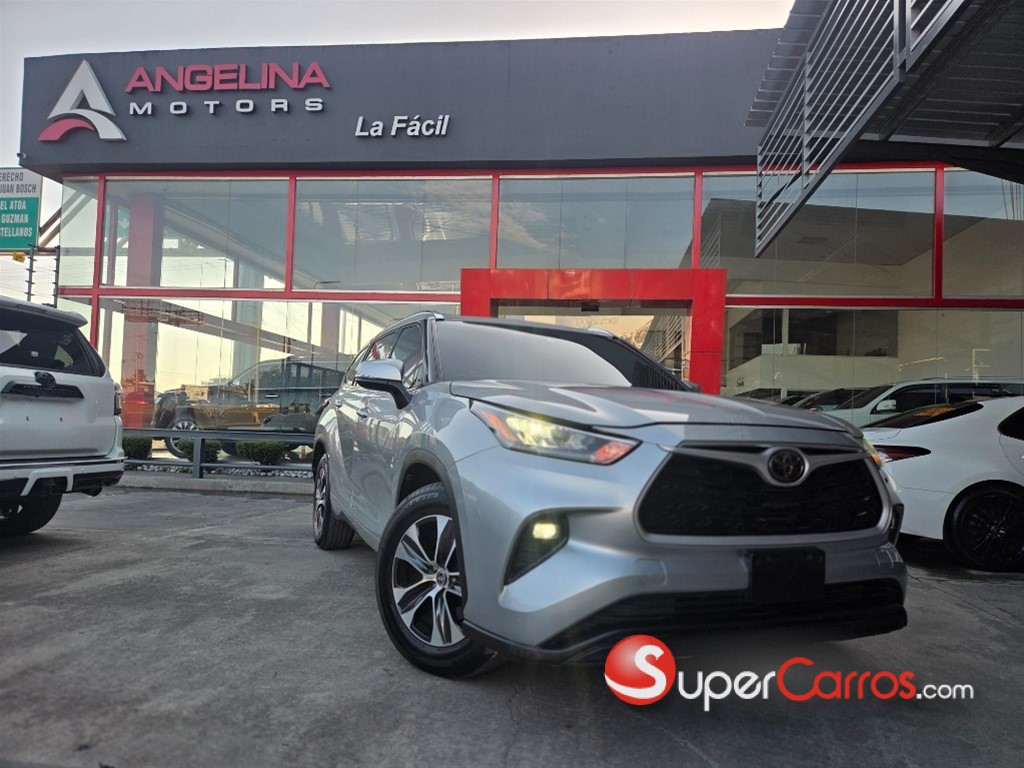 2020 Toyota Highlander XLE — foto 2 / 11