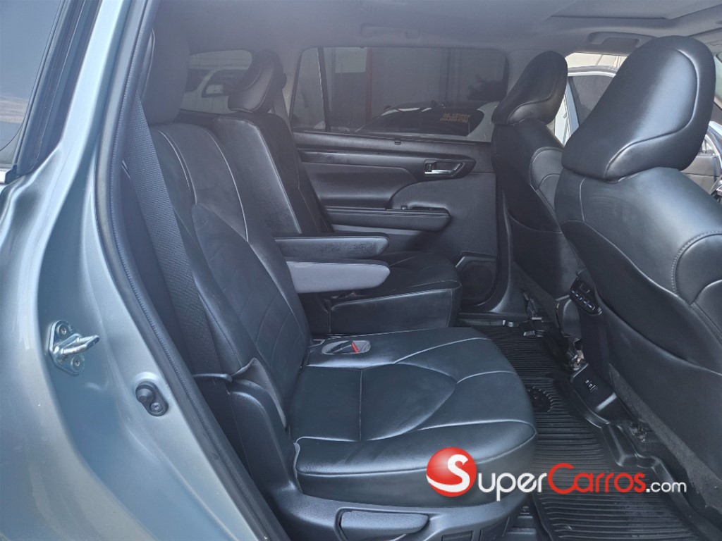 2020 Toyota Highlander XLE — foto 11 / 11