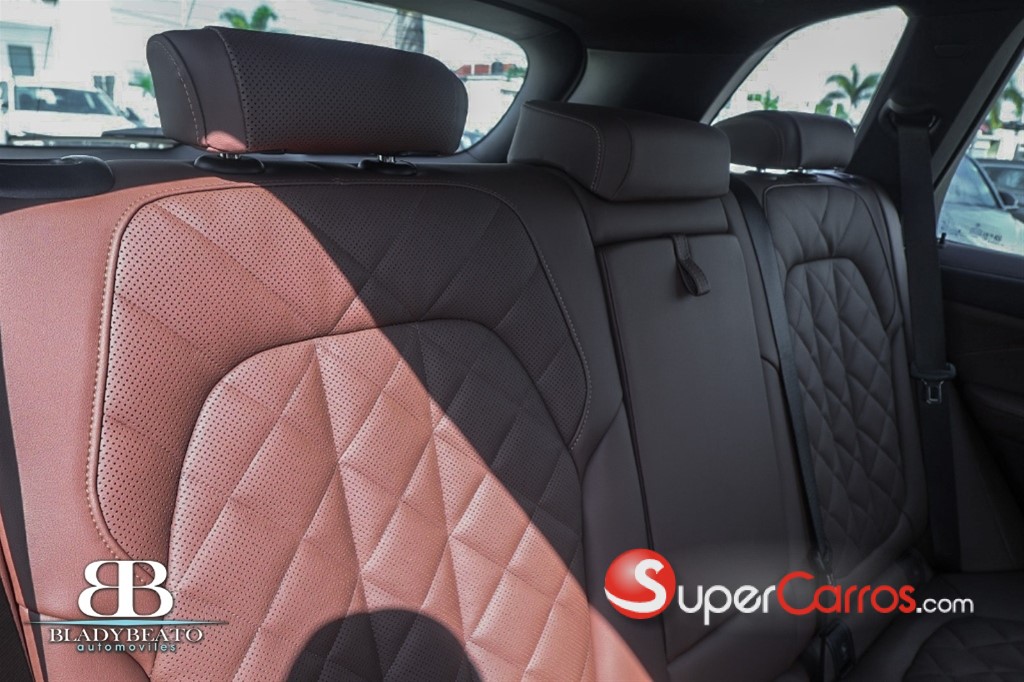 2026 BMW X 5 XDRIVE 40i M PACKAGE — foto 6 / 12