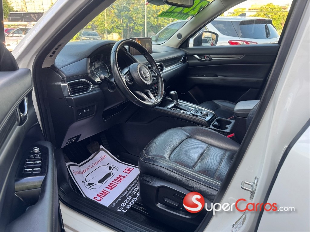 2021 Mazda CX-5 GRAND TOURING — foto 7 / 12