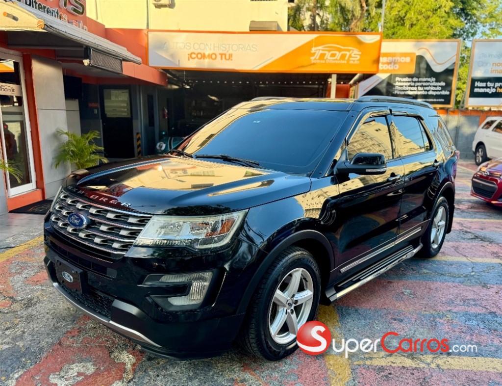 2017 Ford Explorer XLT