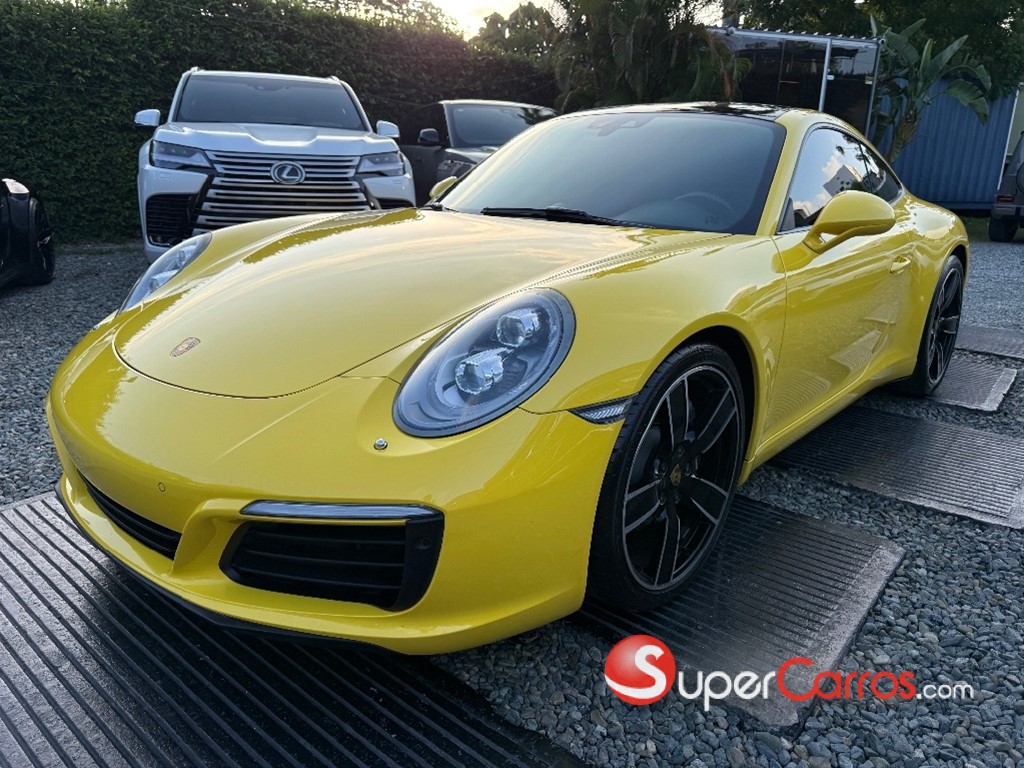 2017 Porsche 911 Carrera