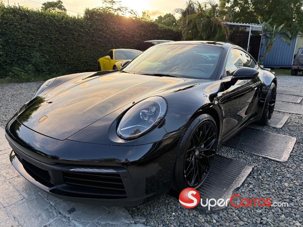 2021 Porsche 911 Carrera