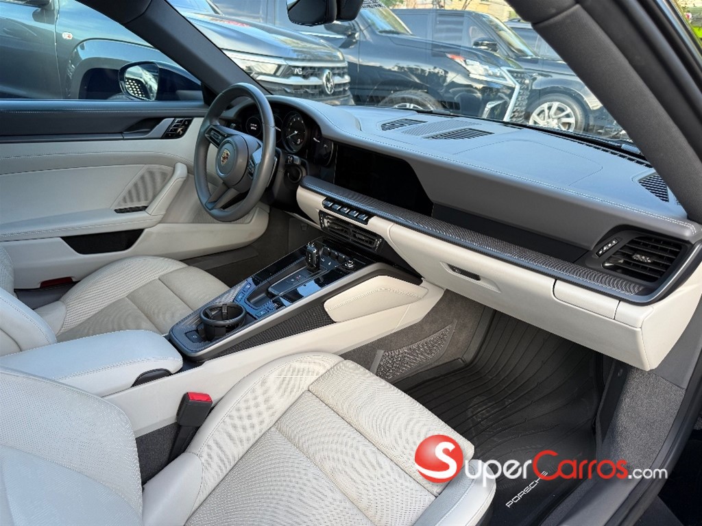 2021 Porsche 911 Carrera — foto 5 / 6