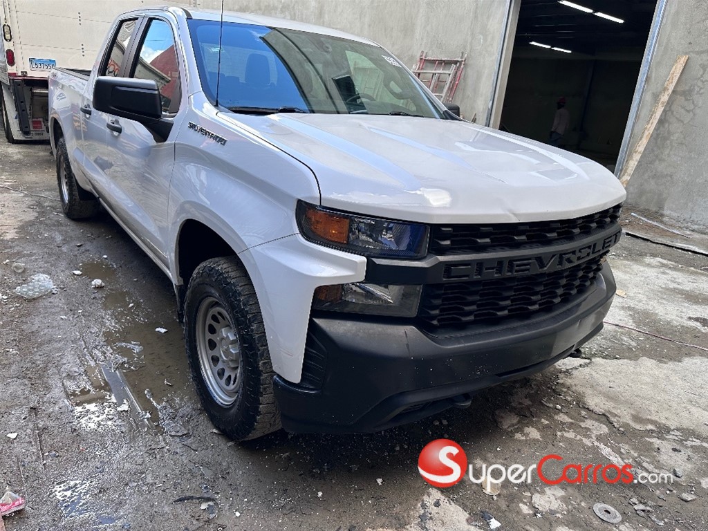 2020 Chevrolet Silverado 1500 — foto 2 / 11