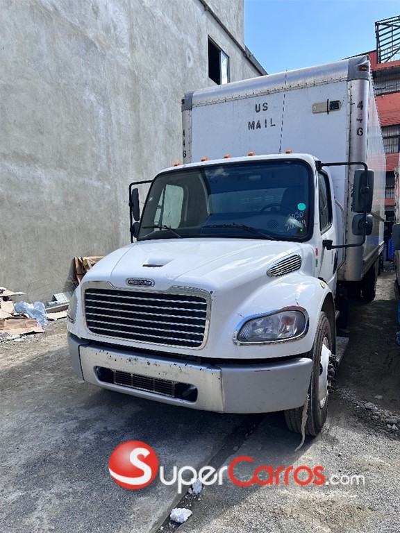 2020 Freightliner M2