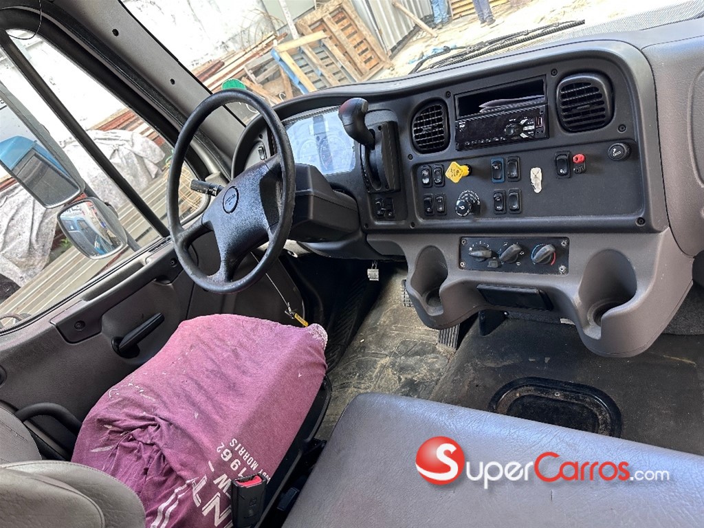 2020 Freightliner M2 — foto 9 / 12