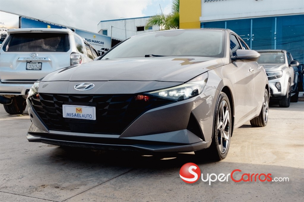 2022 Hyundai Elantra Limited — foto 3 / 9
