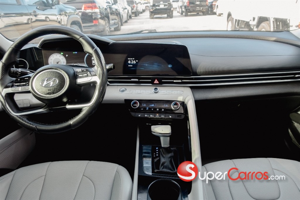 2022 Hyundai Elantra Limited — foto 9 / 9
