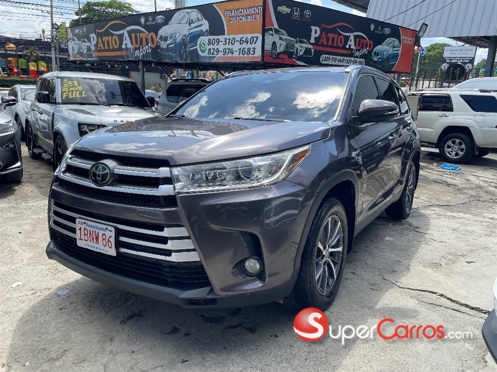 2019 Toyota Highlander XLE — foto 6 / 12