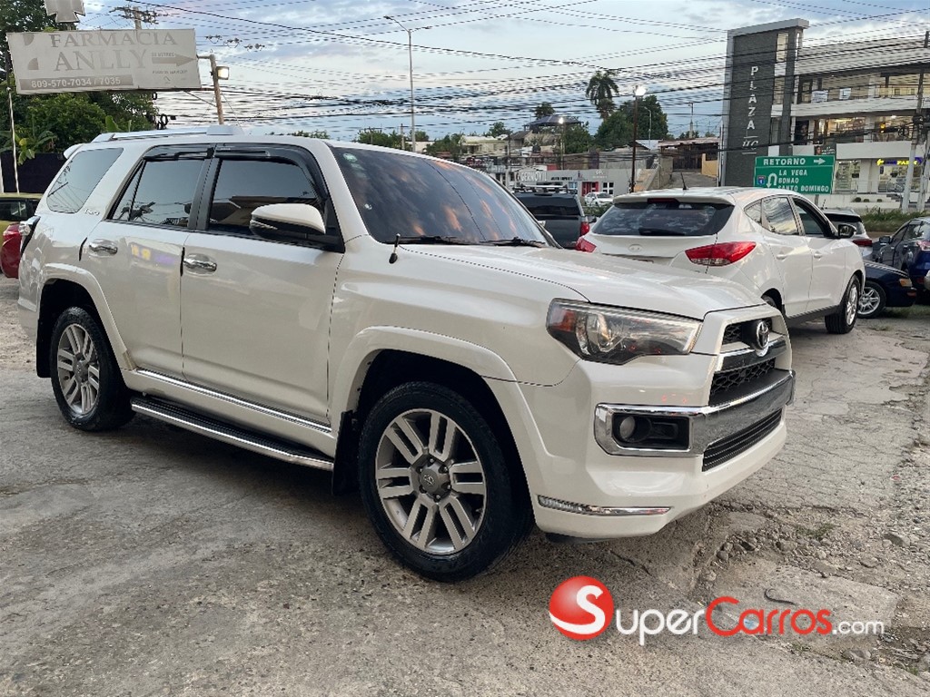 2013 Toyota 4 Runner — foto 4 / 12