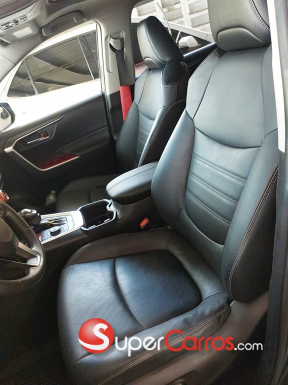 2022 Toyota RAV4 XLE Hybrid — foto 9 / 9