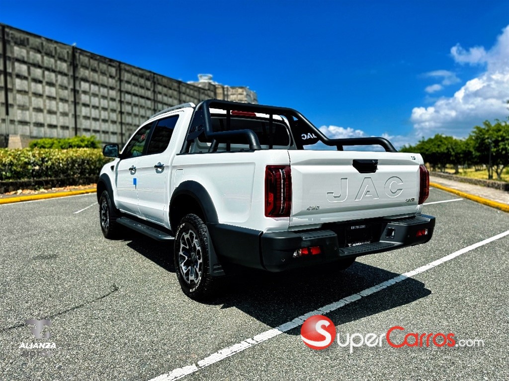 2027 Jac T9 — foto 8 / 12