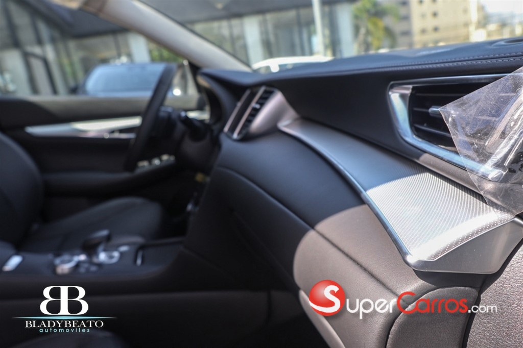 2023 Infiniti QX-50 Essential — foto 5 / 12