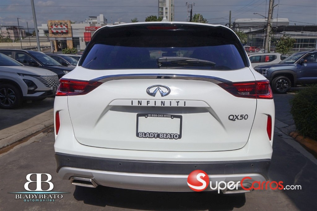 2023 Infiniti QX-50 Essential — foto 12 / 12