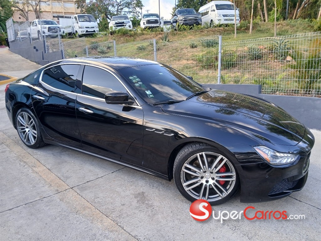 2016 Maserati Ghibli — foto 6 / 10