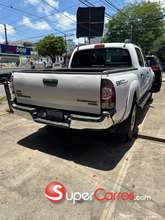 2012 Toyota Tacoma PreRunner — foto 8 / 12