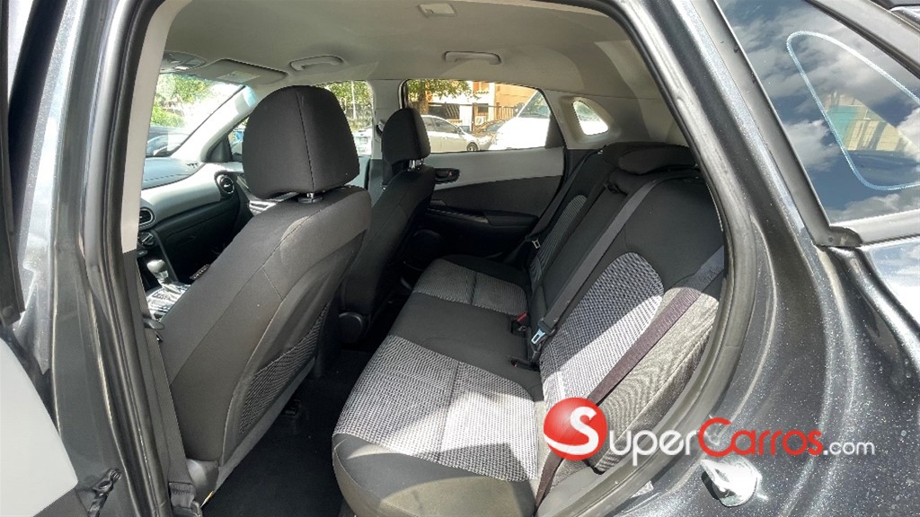 2020 Hyundai KONA — foto 5 / 12