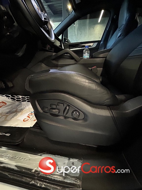 2024 Porsche Cayenne Coupe — foto 7 / 11