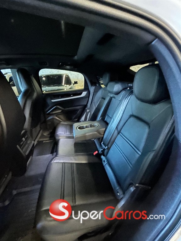 2024 Porsche Cayenne Coupe — foto 10 / 11