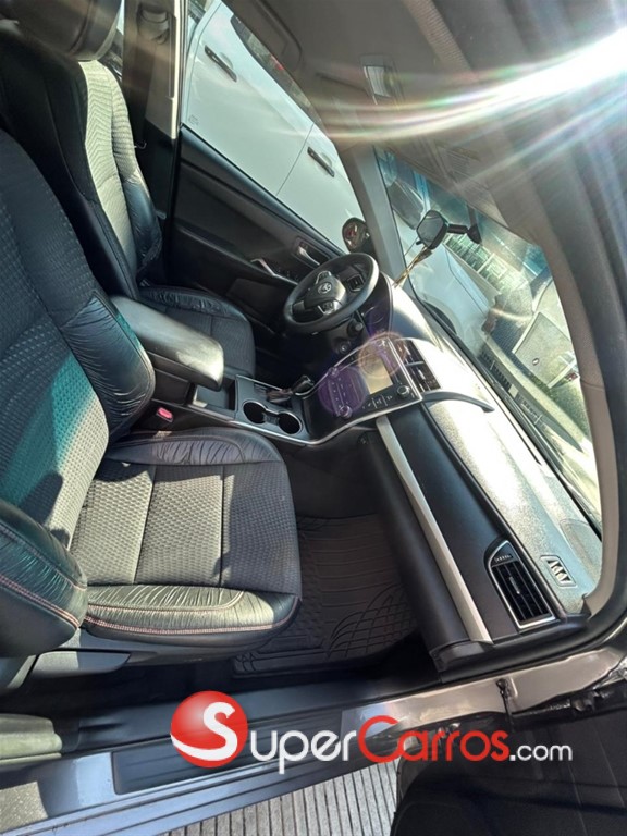 2015 Toyota Camry SE — foto 3 / 12