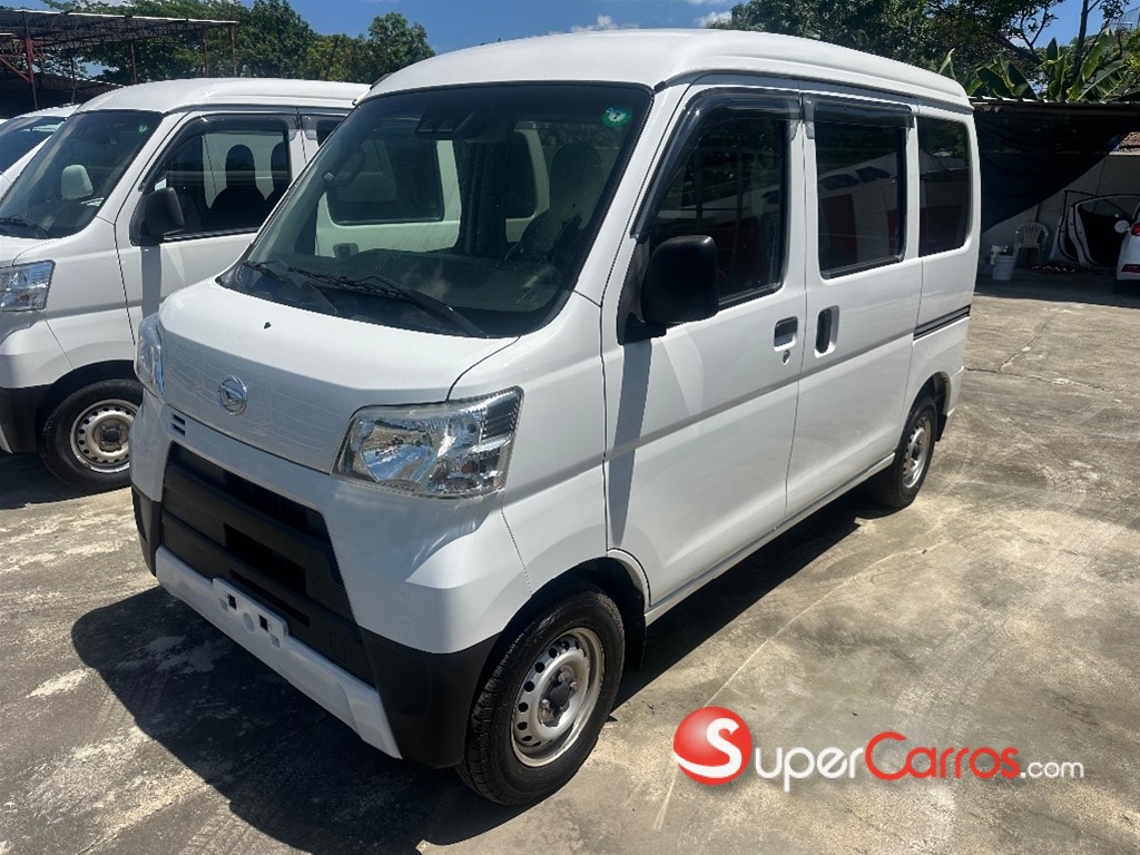 2020 Daihatsu Hijet — foto 2 / 10