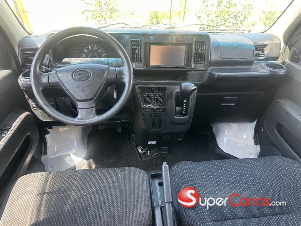 2020 Daihatsu Hijet — foto 10 / 10