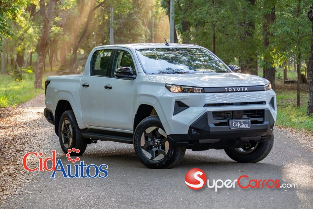 2026 Toyota Hilux LIMITED BEV