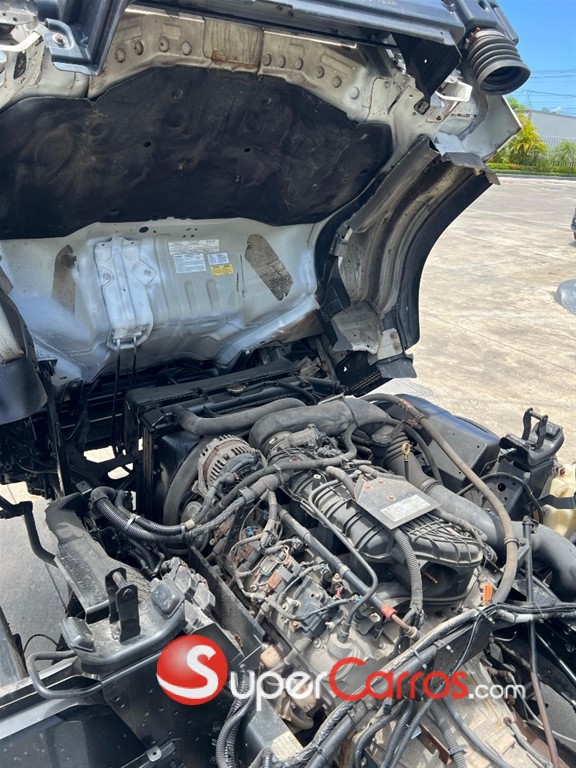 2014 Isuzu NPR — foto 7 / 12
